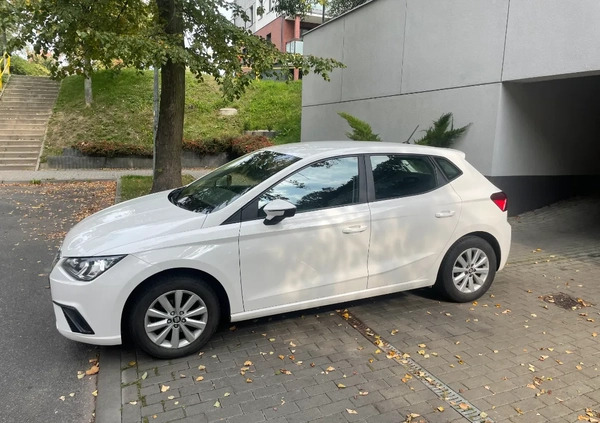 Seat Ibiza cena 42900 przebieg: 42744, rok produkcji 2018 z Świecie małe 79